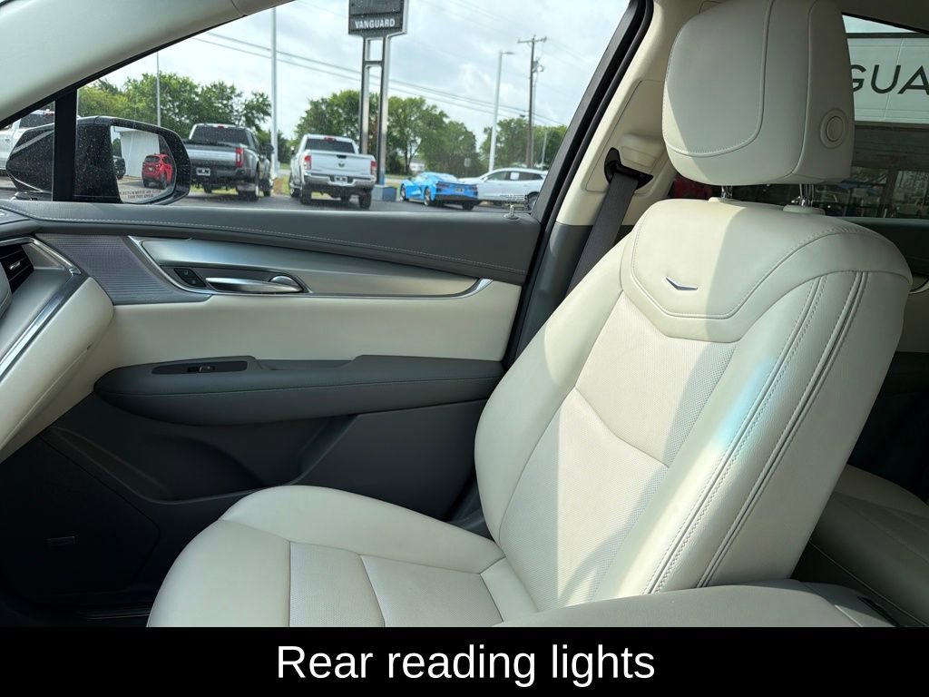 Used 2022 Cadillac XT5 Premium Luxury FWD image 13