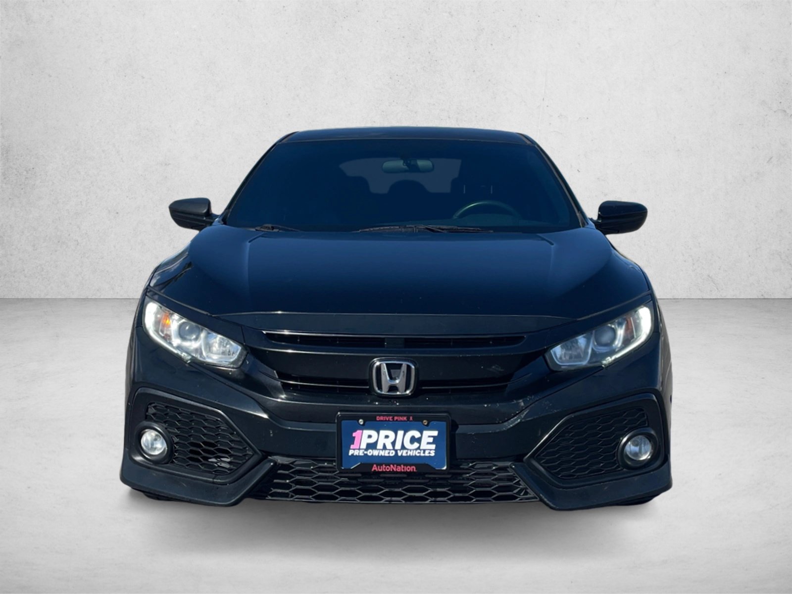 Used 2018 Honda Civic Sport image 2