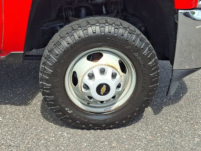 Used 2015 Chevrolet Silverado 3500 W/T w/ Snow Plow Prep Package AWD/4WD image 8