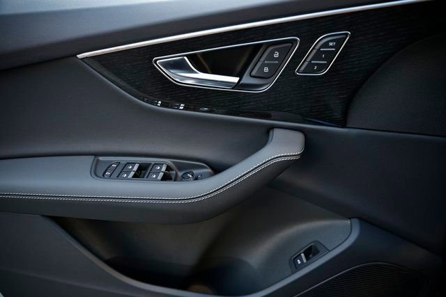 New 2026 Audi Q7 3.0T Premium Plus image 13