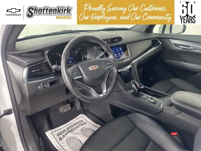 Used 2024 Cadillac XT6 Luxury w/ LPO, Floor Liner Package image 23