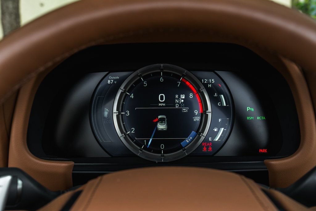 Used 2026 Lexus LC 500 Convertible w/ Inspiration Series RWD image 18