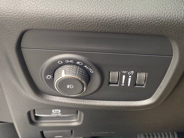 New 2025 Jeep Grand Cherokee Summit w/ Adv Protech Group IV AWD/4WD image 27