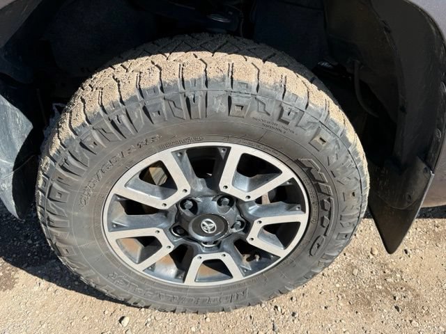 Used 2017 Toyota Tundra SR5 w/ TRD Off Road Package AWD/4WD image 11