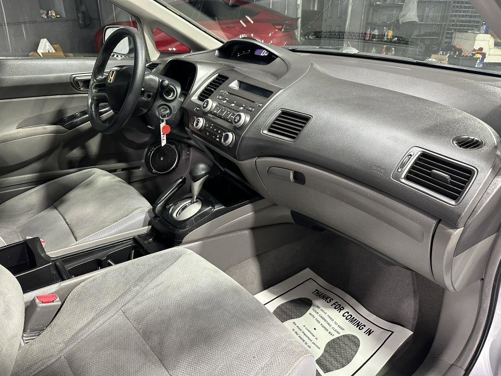 Used 2009 Honda Civic DX-VP image 33