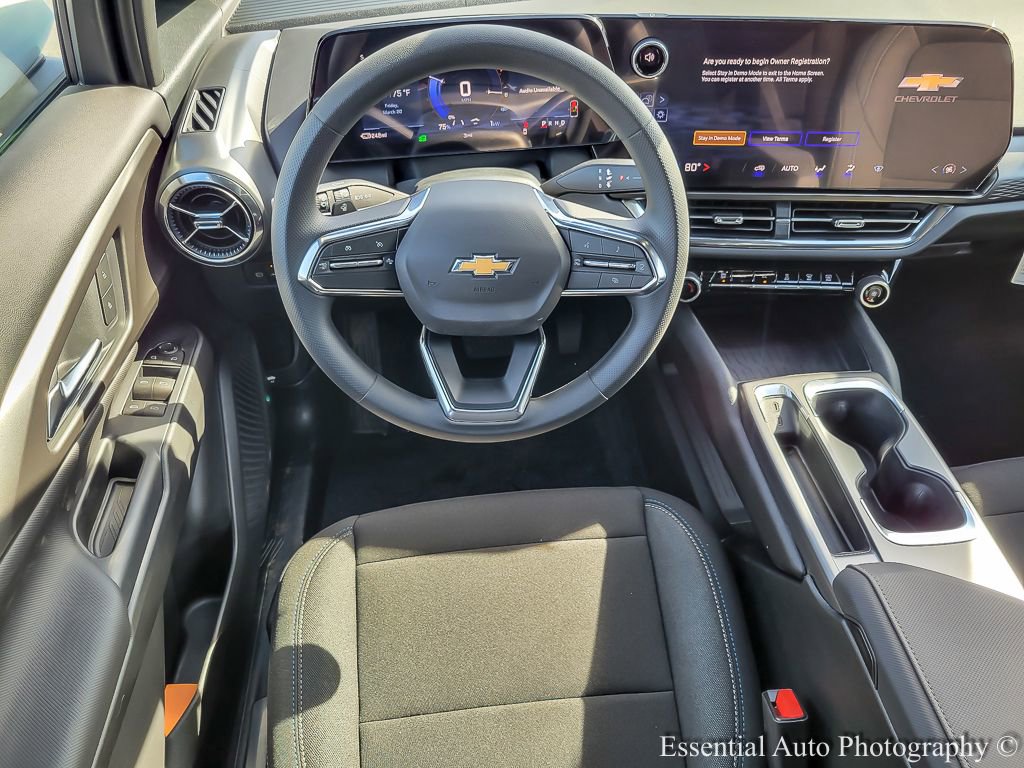 New 2026 Chevrolet Equinox EV LT FWD image 10