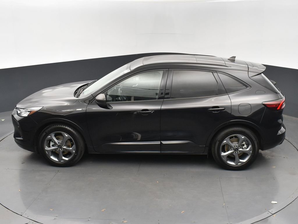 Used 2023 Ford Escape ST-Line w/ Tech Pack #1 image 30