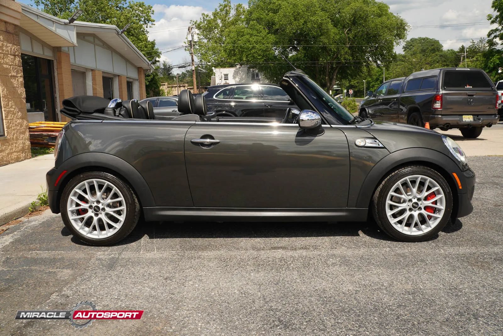Used 2011 MINI Cooper John Cooper Works FWD image 8