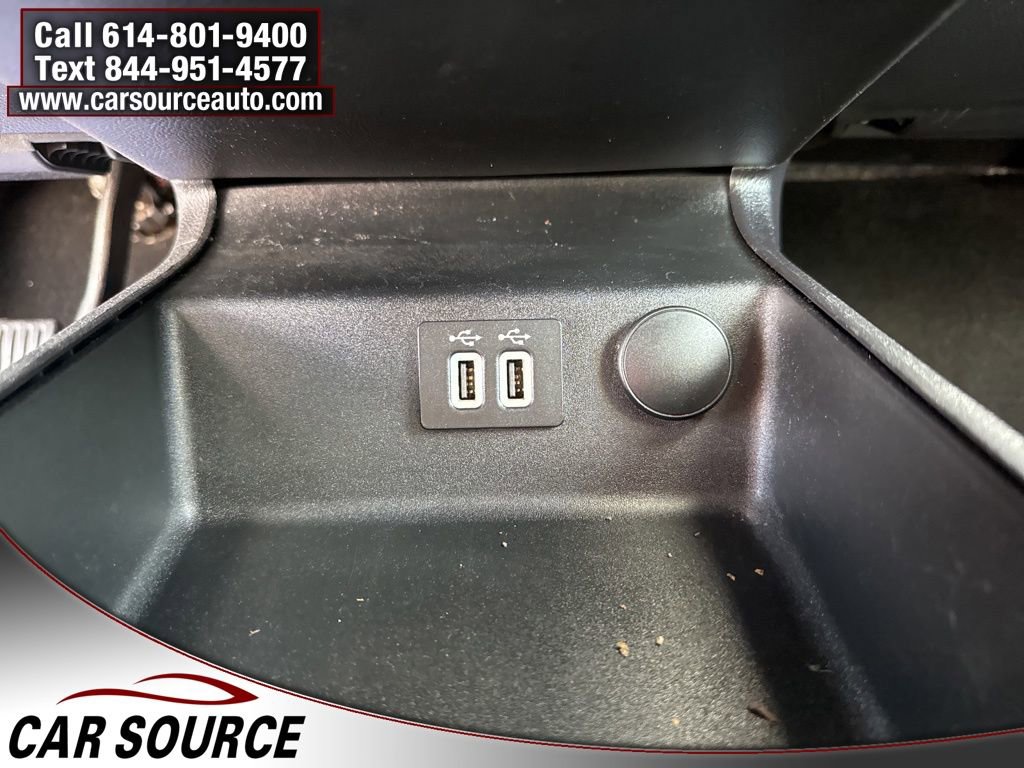 Used 2019 Ford Fusion Titanium image 25