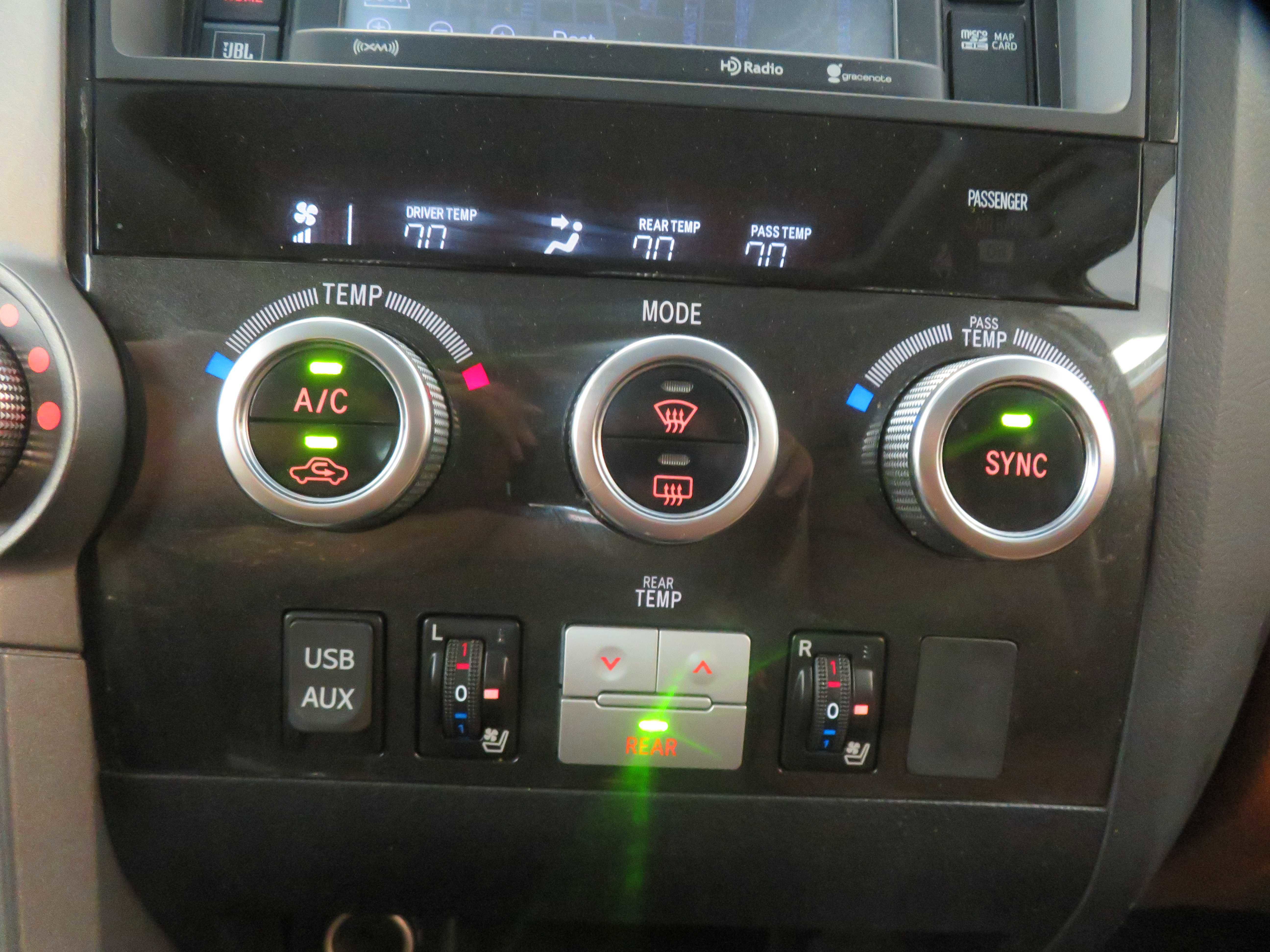 Used 2016 Toyota Sequoia Platinum AWD/4WD image 52