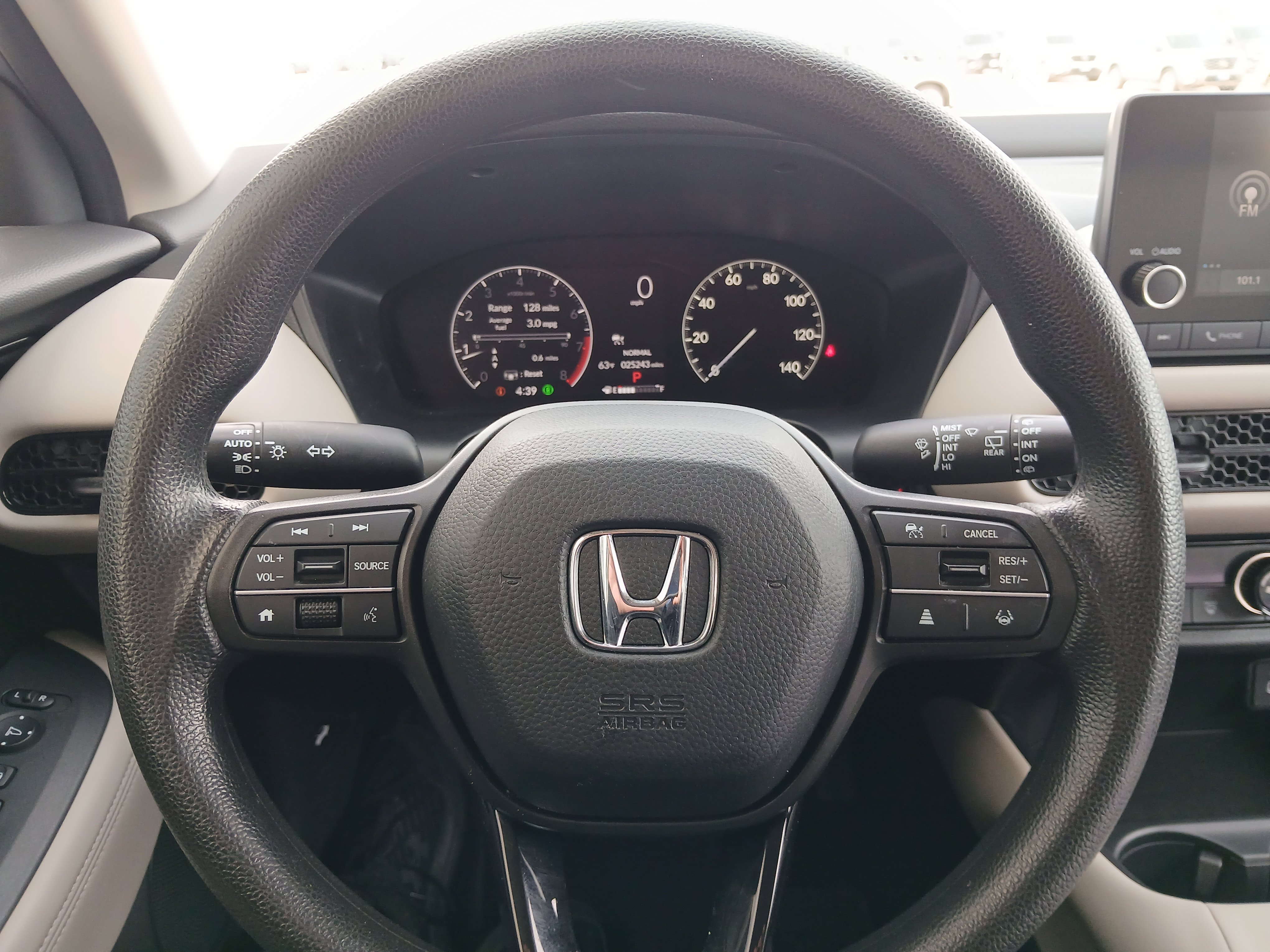 Used 2023 Honda HR-V LX image 10