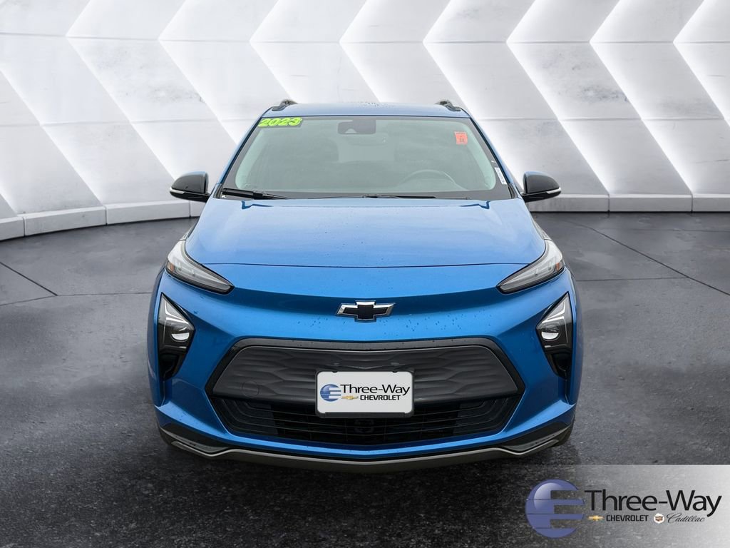 Certified 2023 Chevrolet Bolt EUV LT w/ Convenience Package image 8