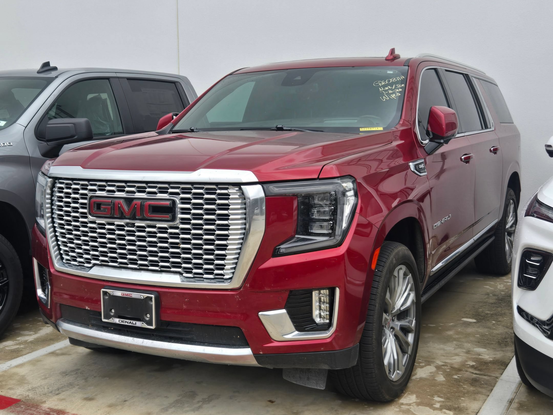 Certified 2023 GMC Yukon XL Denali AWD/4WD image 3