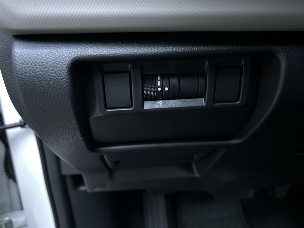 Certified 2025 Subaru Forester Premium image 17