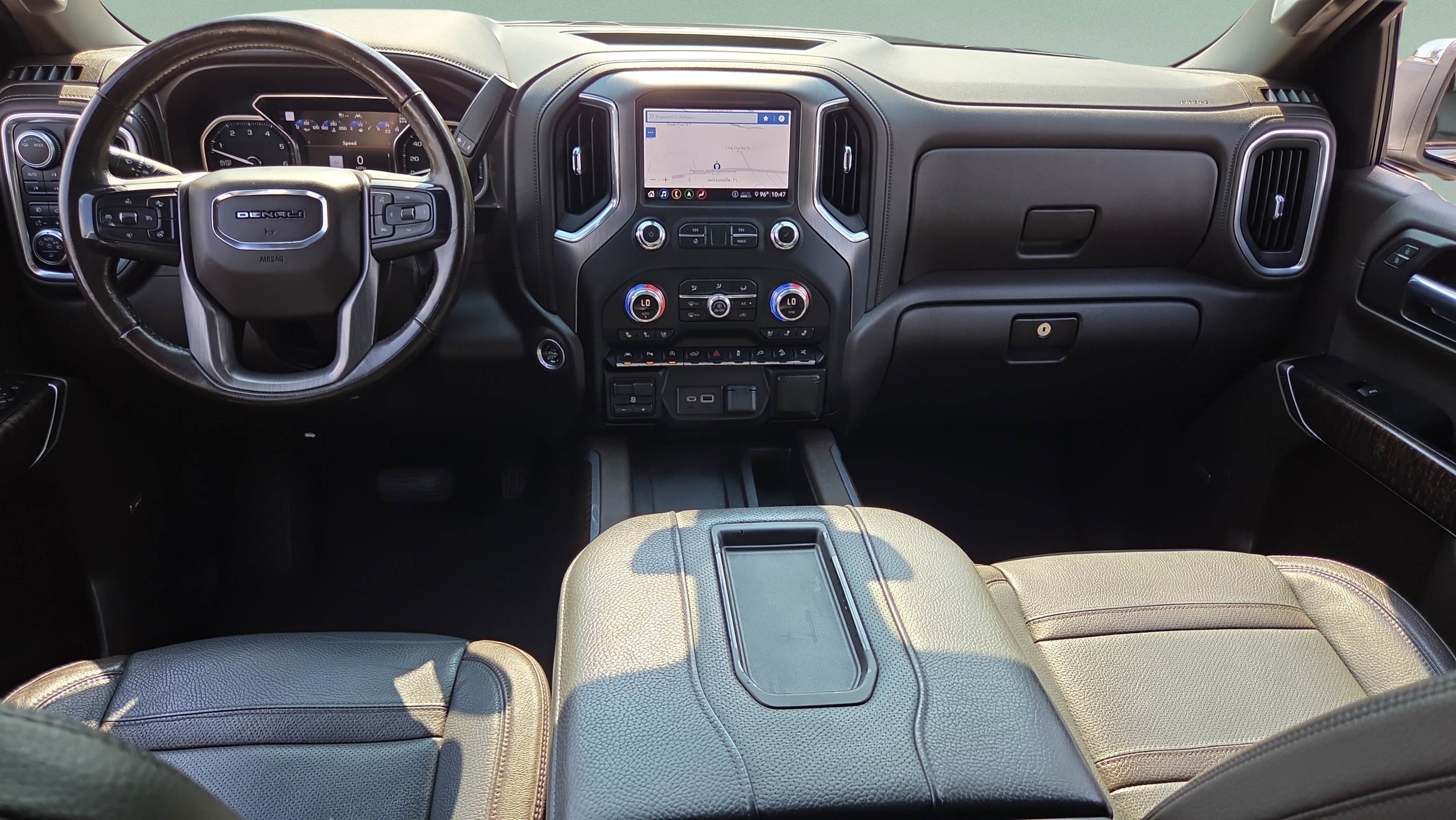 Used 2020 GMC Sierra 1500 Denali w/ Denali Ultimate Package AWD/4WD image 12