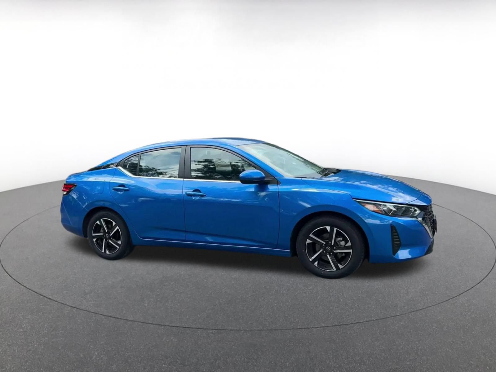 Used 2025 Nissan Sentra SV FWD video 2