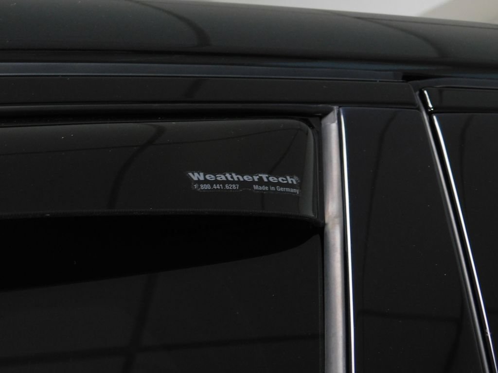 Used 2020 Jaguar F-PACE SVR AWD/4WD image 23