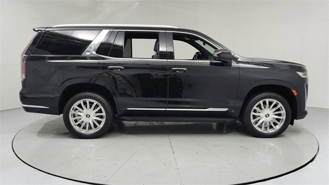 Certified 2022 Cadillac Escalade Premium Luxury image 6