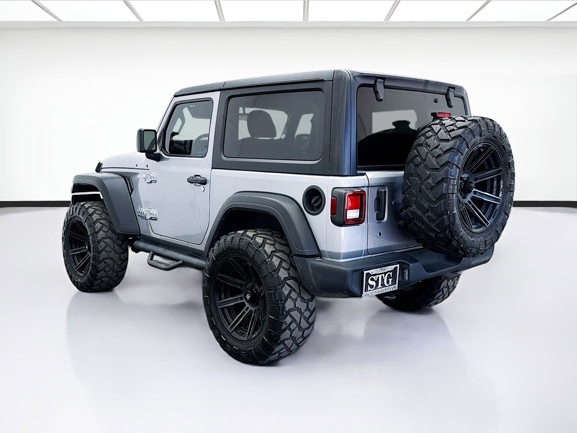 Used 2020 Jeep Wrangler Sport AWD/4WD image 6