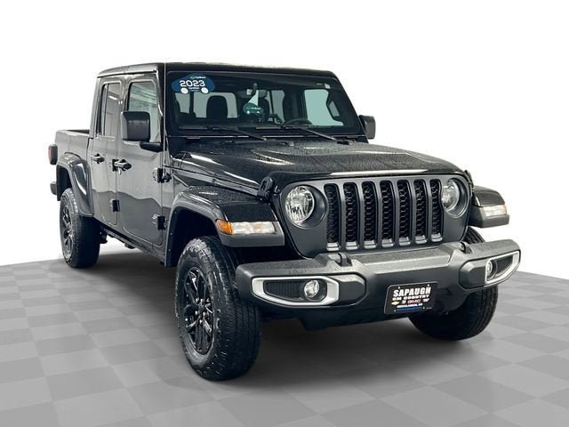 Used 2023 Jeep Gladiator Sport