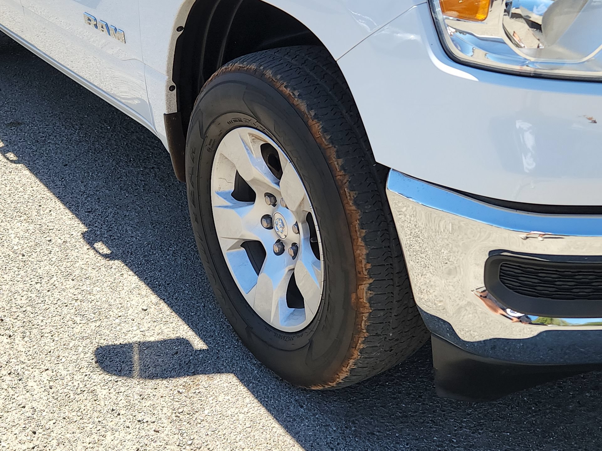 Certified 2023 RAM 1500 Big Horn RWD image 18