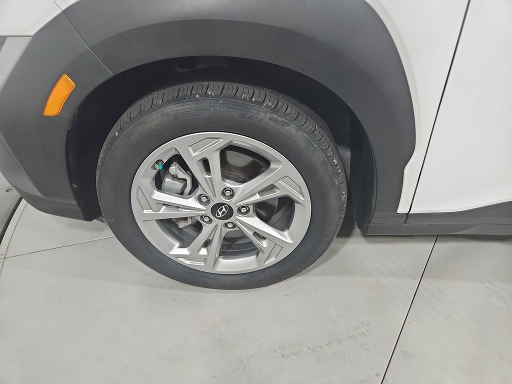 Certified 2022 Hyundai Kona SEL w/ Cargo Package AWD/4WD image 26