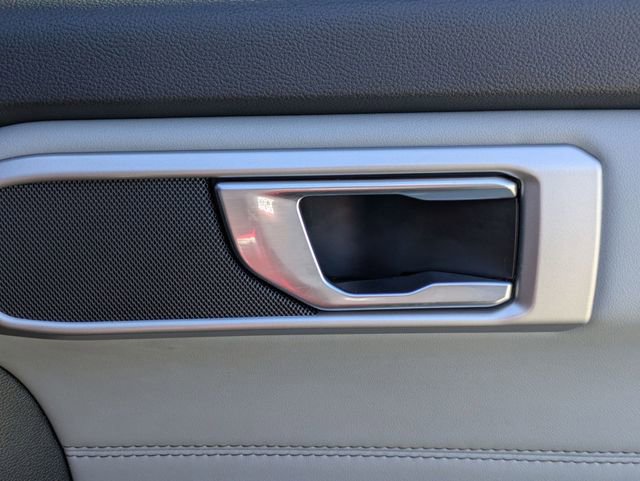 Used 2022 Ford Explorer XLT w/ Equipment Group 202A image 38