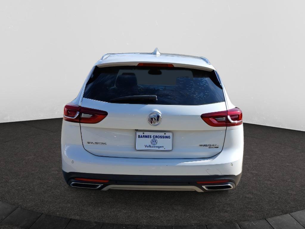 Used 2018 Buick Regal Essence w/ Driver Confidence Package #1 AWD/4WD image 6