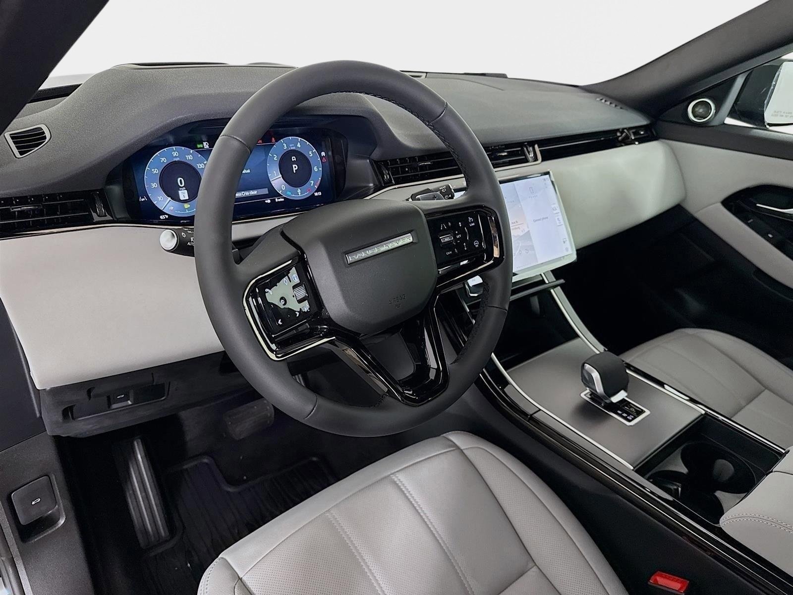 Used 2026 Land Rover Range Rover Evoque S AWD/4WD image 9
