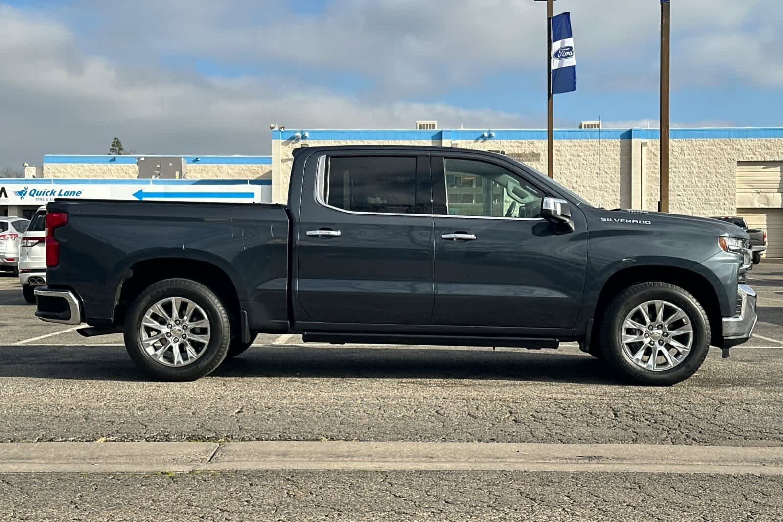 Used 2021 Chevrolet Silverado 1500 LTZ image 9