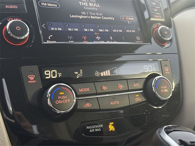 Certified 2022 Nissan Rogue Sport SL w/ Premium Package image 18