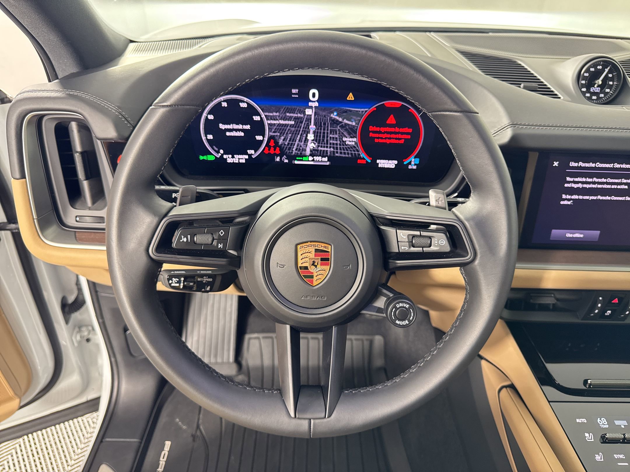 Certified 2025 Porsche Cayenne E-Hybrid image 18