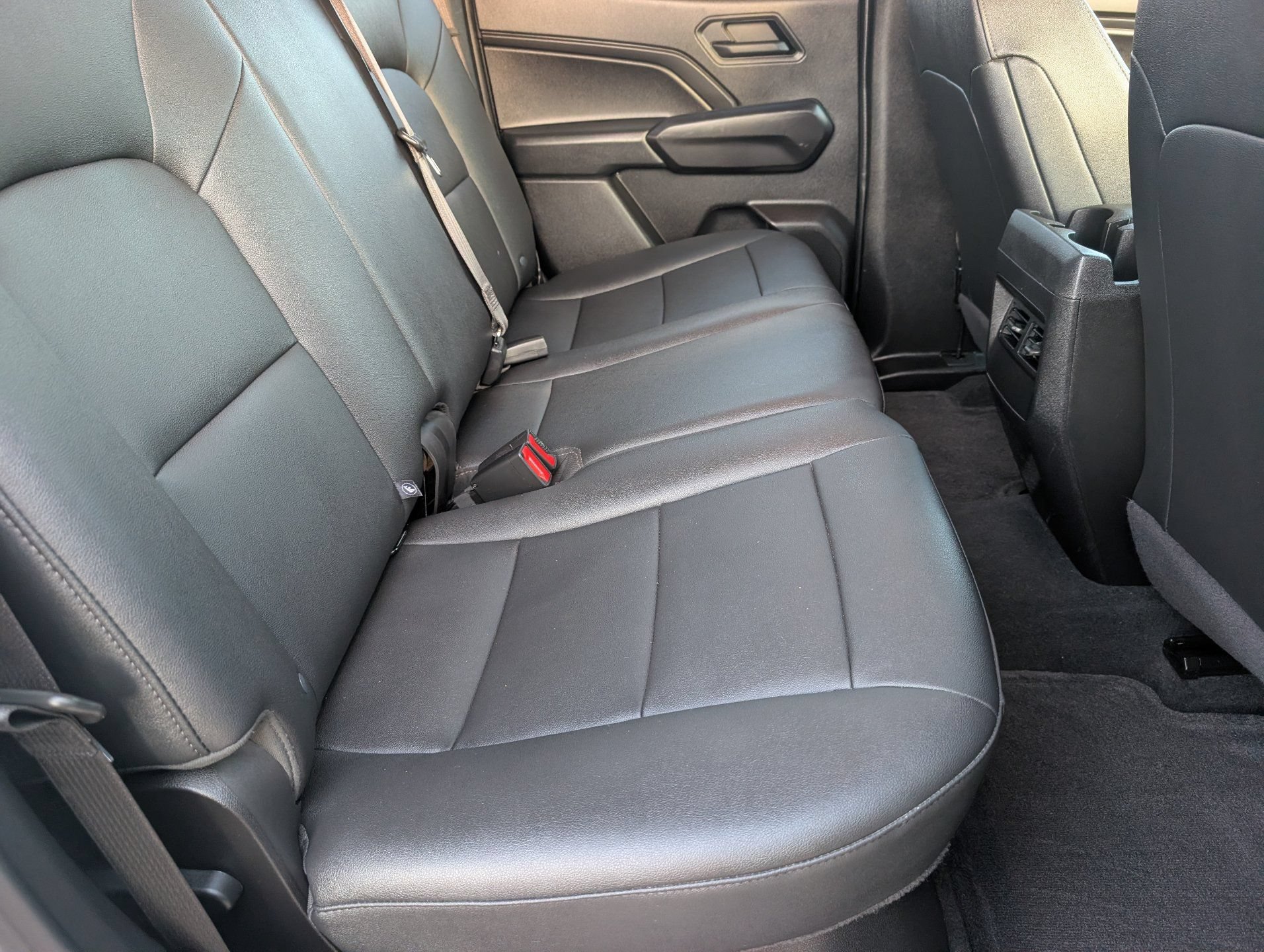 Used 2024 Chevrolet Colorado Trail Boss w/ Safety Package AWD/4WD image 13