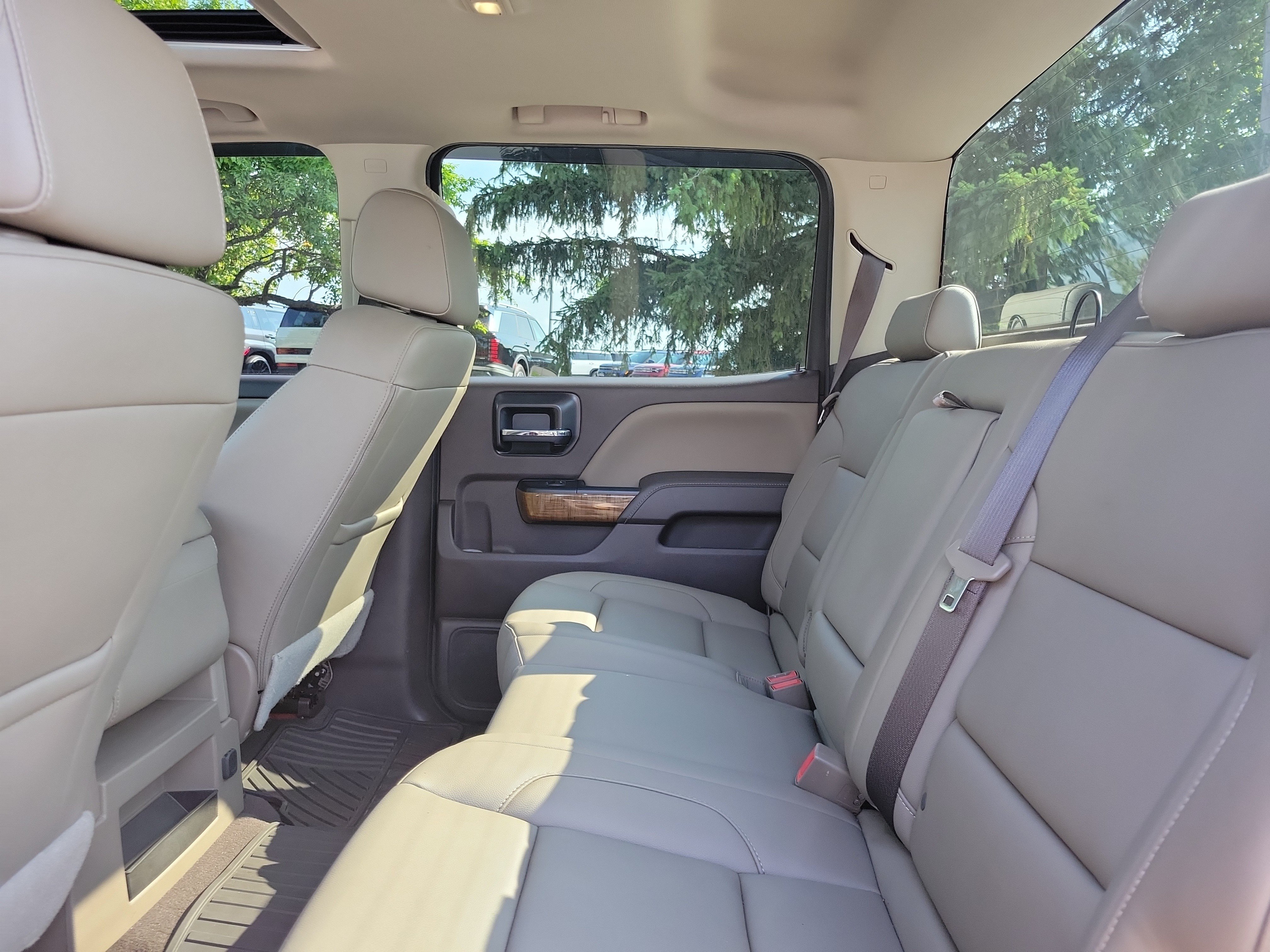 Used 2018 GMC Sierra 1500 SLT w/ SLT Premium Package AWD/4WD image 11
