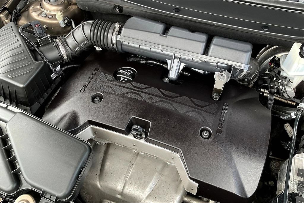 Used 2019 Buick Envision Essence FWD image 34