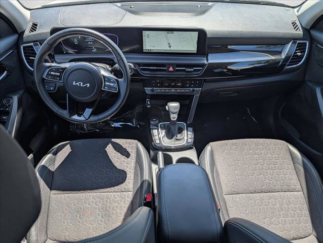 Used 2025 Kia Seltos S image 18