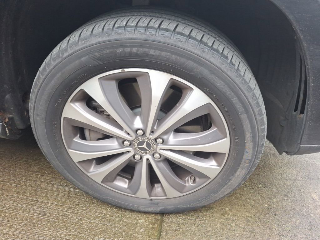 Used 2022 Mercedes-Benz GLE 450 4MATIC image 4