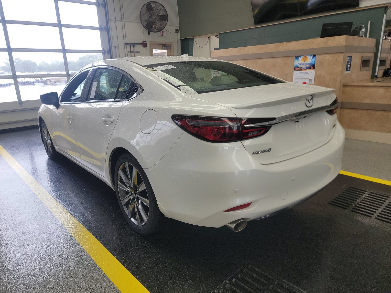 Used 2018 MAZDA MAZDA6 Signature FWD image 7