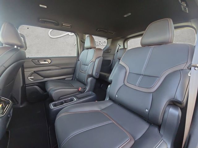 New 2026 Nissan Armada SL w/ Captain's Chari Seat Package image 22