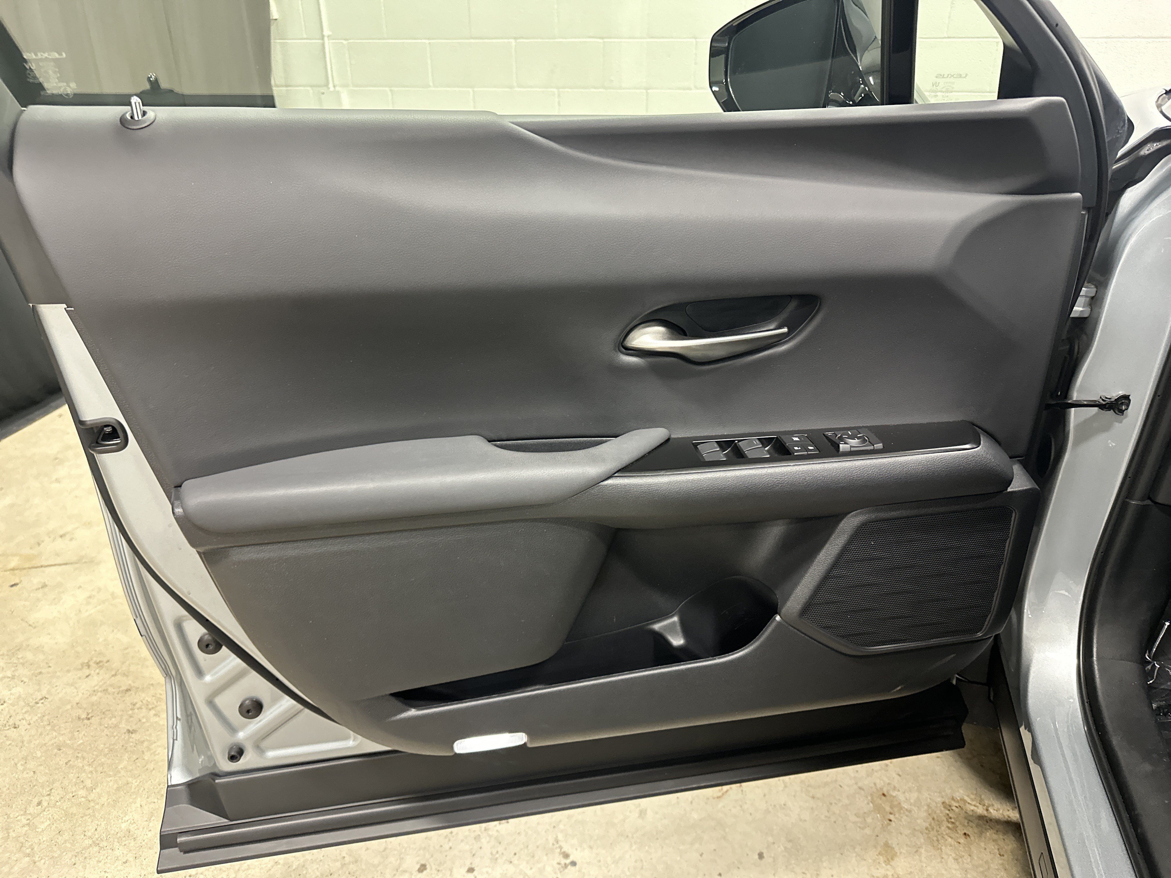 Certified 2023 Lexus UX 250h F Sport w/ Accessory Package (Z2) AWD/4WD image 14