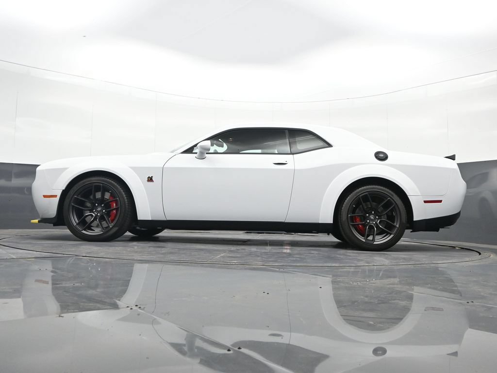 Used 2022 Dodge Challenger R/T Scat Pack RWD image 34