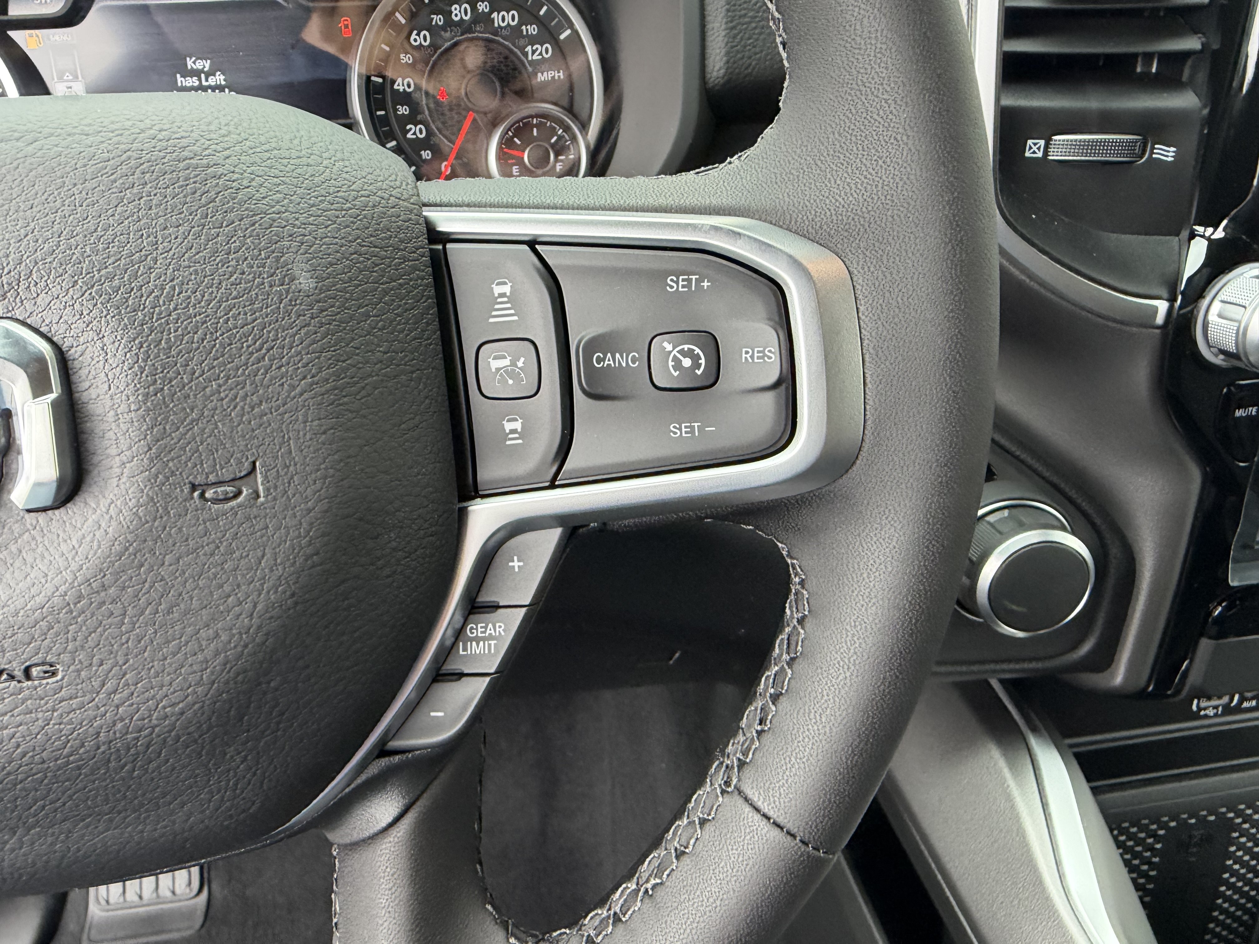 New 2026 RAM 1500 Big Horn AWD/4WD image 27