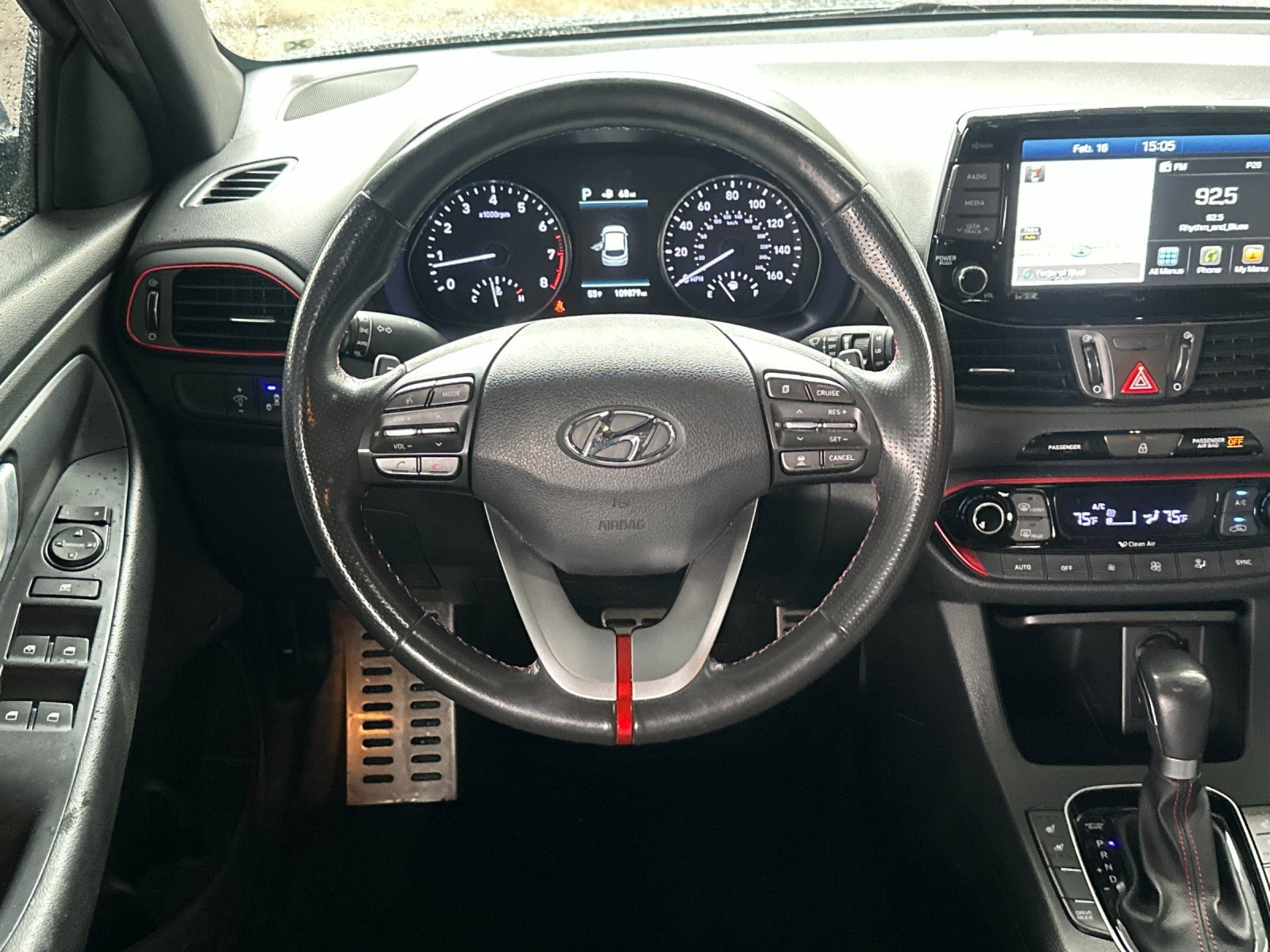 Used 2018 Hyundai Elantra GT Sport w/ Sport Tech Package 04 image 12