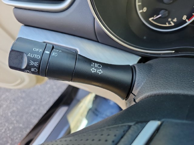 Used 2016 Nissan Maxima 3.5 SV FWD image 23