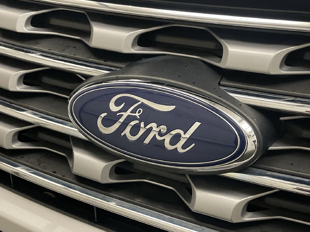 Used 2017 Ford Explorer Limited AWD/4WD image 25
