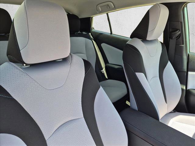 Used 2022 Toyota Prius LE FWD image 16