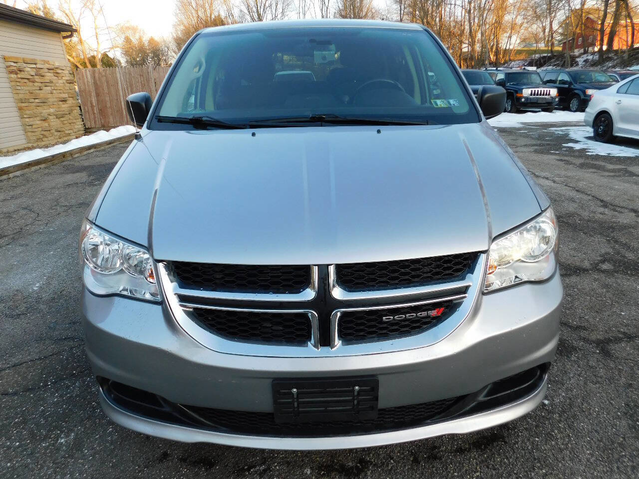 Used 2017 Dodge Grand Caravan SE w/ Power Window Group image 8