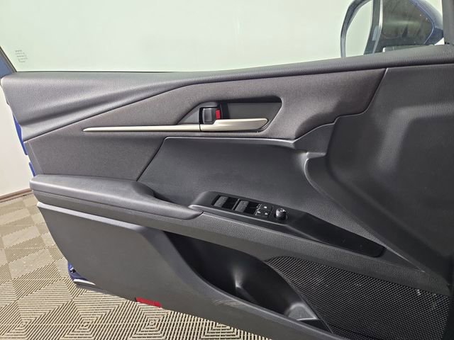 Used 2025 Toyota Camry LE FWD image 29