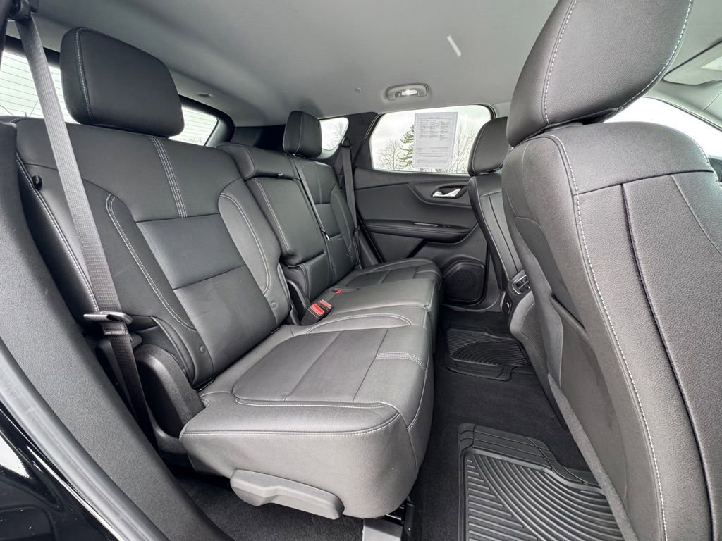 Used 2023 Chevrolet Blazer LT AWD/4WD image 34