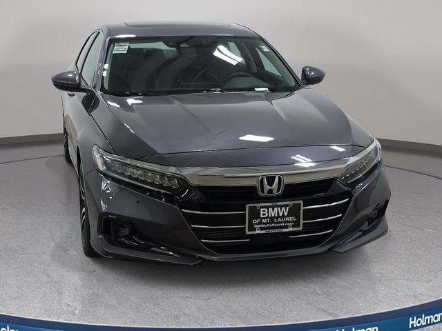 Used 2022 Honda Accord Touring image 3